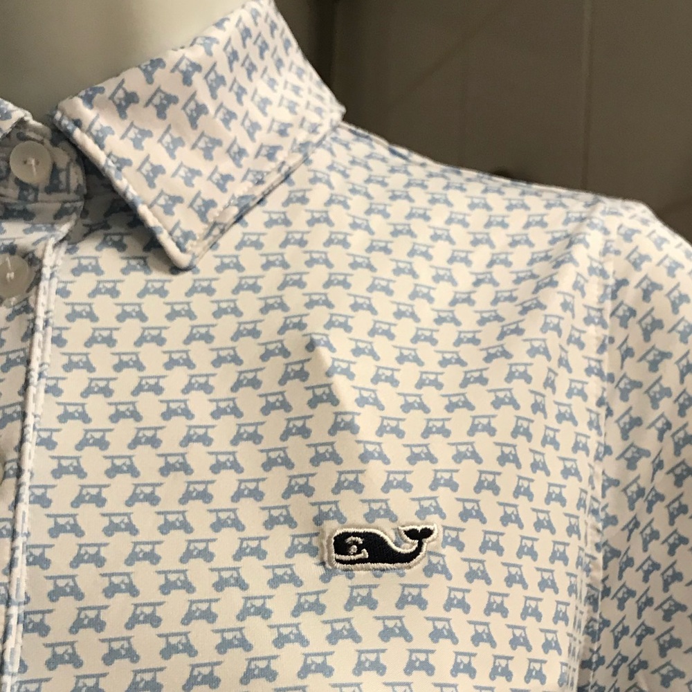 NEW Ladies’ golf Vineyard Vines performance polo, size XS, cute golf cart print